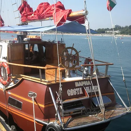 招待所 Zapovedni Rai 4*