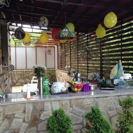 Zapovedni Rai Pensión