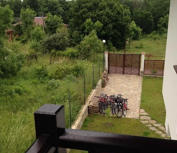 Zapovedni Rai Gæstehus 4*